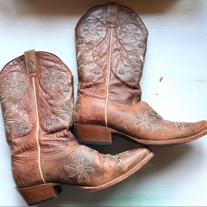 Shyanne Cowboy Boots